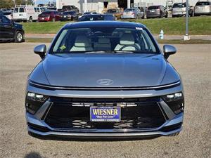 Hyundai Sonata SEL 2024 Usado en Buenas Condiciones, Sedán de 4 Puertas - Product Image 6