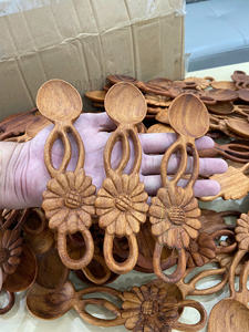 Cucharas de madera Cucharas para servir Utensilios de cocina y cuchara de madera tallada para regalo y vajilla - Product Image 2