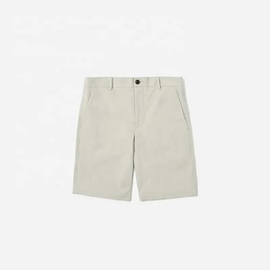 Pantalones cortos informales blancos de poliéster para golf para hombre, pantalones cortos sexis de secado rápido con logotipo personalizado para entrenamiento que absorbe la humedad - Product Image 2