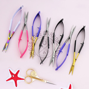 Ciseaux à ressort de précision à double action pour cils et cuticules, lames droites, poignée confortable - Product Image 1