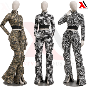 Ensemble 2 pièces pour femme ATYPE INDUSTRY, très demandé, avec crop top à capuche et pantalon cargo à fermeture éclair, couleur unie, tenue de sport décontractée - Product Image 5