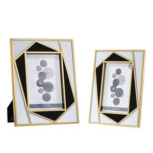 Cadre photo en métal fait main à forte demande pour articles décoratifs suspendus au mur pour cadre photo de qualité à l'exportation dans le monde entier - Product Image 4