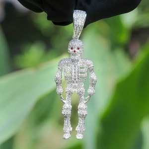Totalmente helado Moissanite diamante Día de los muertos colgante Hip Hop joyería personalizada excelente corte mejor regalo para hombres - Product Image 3