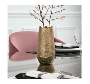 Tahura Exportation Nouveaux Vases De Table En Métal De Haute Qualité Modernes Fantaisie Dans Des Formes Personnalisées Tailles Et Styles Table À Manger Vases À Fleurs - Product Image 5