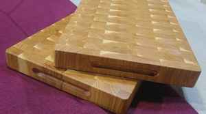 Planche à découper et plateau de service en plastique recyclé - Product Image 6