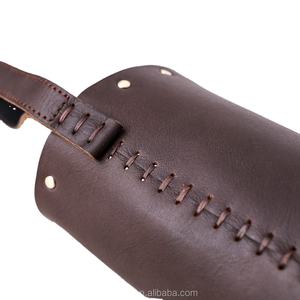 Porta Botella de Agua de Cuero Genuino de Primera Calidad con Colores y Tamaños Personalizables - Product Image 4