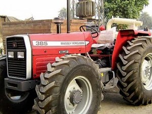 Assez utilisé Massey Ferguson 385 grand tracteur excellent état haute puissance opérationnelle Double couche PE meilleur prix vente - Product Image 4