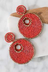 Boucles d'oreilles en perles de broderie pour une utilisation quotidienne et festive - Product Image 1