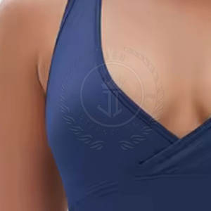 Débardeurs courts respirants surdimensionnés pour femmes, dos nageur, logo sur le devant, couleurs personnalisées, best-seller, nouveauté, fabriqué au Pakistan - Product Image 5