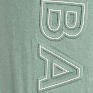 T-shirt en relief pour hommes à la mode avec impression en relief minimaliste T-shirt en relief pour hommes classiques avec tissu durable - Product Image 6