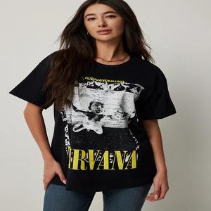 Camiseta gráfica de gran tamaño para mujer de calidad superior, ajuste holgado, estampado de invierno, tejido Digital personalizado, tela de algodón 100% transpirable - Product Image 2