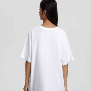 Venta al por mayor de alta calidad 220 GSM suave Jersey gota hombro manga corta Casual Boxy Fit Crop Top camisetas para mujeres Camiseta de algodón - Product Image 5