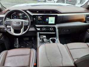 USADO LHD/RHD 2023 GMC SIERRA 1500 DENALI CREW CAB 4WD - Product Image 5