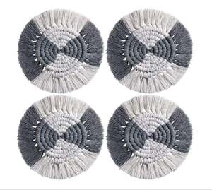 Posavasos redondos de macramé hechos a mano inspirados en el estilo bohemio intrincado anudado con algodón 100% a precio mayorista de La India - Product Image 2