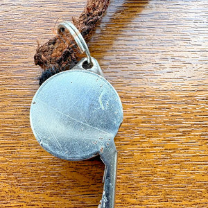 สายนกหวีดเครื่องแบบพิธีการมาใหม่ - Product Image 5