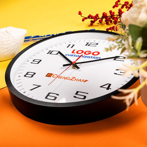 Horloge murale à collage personnalisée avec impression de logo, cadeau souvenir silencieux et sans tic-tac pour les réunions de famille ou les événements spéciaux - Product Image 5