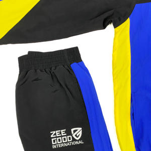 Chándal de deportes de invierno personalizado para hombre, cortavientos con capucha y estampado sólido, diseñado para entusiastas del deporte - Product Image 4