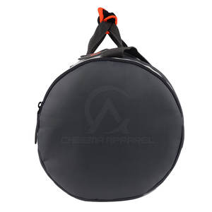 Bolsa de lona ligera diseñada para un transporte cómodo, empaque flexible y fácil transporte para viajes, gimnasio y deportes. - Product Image 4