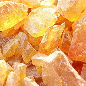 Copos de colofonia de Portugal para la industria, producto 100% natural. - Product Image 1