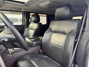 Véhicule tout-terrain de luxe de taille standard 2024, moteur V8, 4x4, robuste, style H2, prêt à rouler - Product Image 2