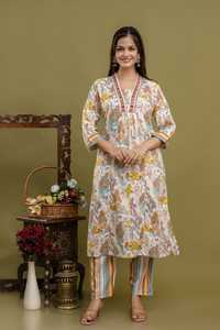 Elegant <b>Wedding</b> Wear Long Kurti Set <b>Womens</b> Ethnic Collection High Quality Fabric & Design Wholesale Factory Supplier - Product Image 3