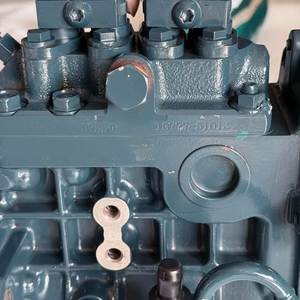 Bomba de Combustible Diésel Original para V3307 - 1 Año de Garantía 250 kg Origen Japón - Product Image 2