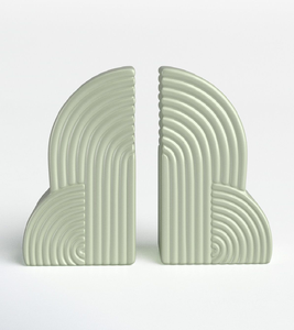 ที่คั่นหนังสือทรงโค้งแบบอาร์ตเดโคสีเขียวเซจ พร้อมผิวเซรามิกแบบเรียบด้าน มีจำหน่ายในราคาขายส่ง - Product Image 1