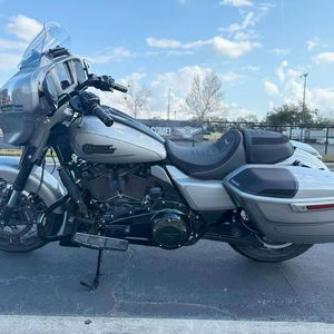 Harley-Davidson Usada del 2023 ®   FLHXSE - CVO ™   Street Glide ®   disponible para la venta - Product Image 1