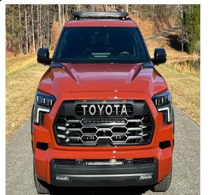 Occasion 2024 Toyyota Sequuoia TRD Pro Twin Turbo V6 4WD TRD Galerie de toit - Product Image 1