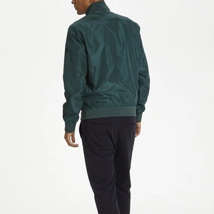 Primavera senderismo impermeable algodón bombardero chaquetas de los hombres cuello alto a prueba de viento prendas de vestir exteriores con logotipo OEM Shell hecho a medida - Product Image 3