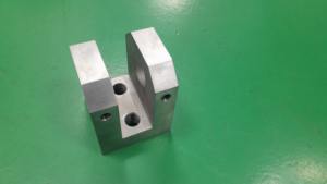 ชิ้นส่วนสแตนเลสที่ผลิตด้วยเครื่องจักรซีเอ็นซีตามสั่งของเวียดนาม - Product Image 3