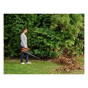 Aspiradora de Hojas Eléctrica BEBLV260 QS de 2600W con Soplador, Herramienta Manual de Jardín - Product Image 2