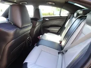 ดอดจ์ ชาร์จเจอร์ เอสอาร์ที ปี 2023 - Product Image 2