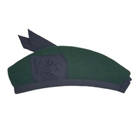 Chapeaux de cérémonie écossais en laine Glengarry pour hommes Vêtements de mode Tenue classique Casquette à tartan traditionnel avec couvre-chef en laine Look