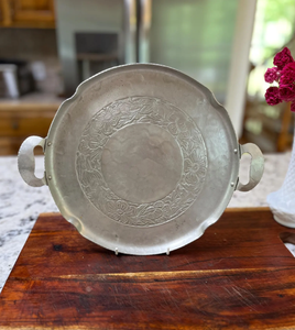 Plateau de service à fruits moderne en aluminium avec design martelé, multifonctionnel, taille personnalisée, fait à la main, avec poignée pour la vente en gros - Product Image 2