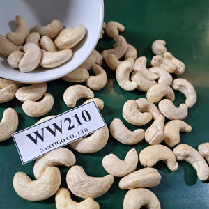 Usine de confiance SANTIGO Noix et amandes Noix sèches Kaju Cashew WW210 OEM, ODM Emballage - Product Image 1