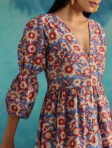 Robe d'été décontractée indienne en coton avec bloc à la main pour femmes Midi imprimé floral élégant pour le cadeau de la mariée - Product Image 4