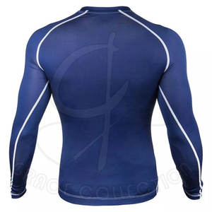 เสื้อแรชการ์ดลำลองสำหรับผู้ชาย Grace Collection ผ้าสแปนเด็กซ์/โพลีเอสเตอร์ ระบายอากาศได้ดี แขนยาว สีและโลโก้สั่งทำได้ ยืดหยุ่นได้ ผลิตในปากีสถาน - Product Image 3