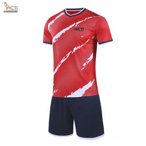 Uniforme de fútbol de alta calidad hecho a medida en poliéster uniforme de fútbol ligero - Product Image 2