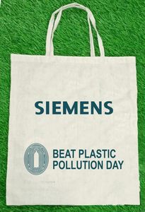 Bolsa de lona de gran capacidad personalizada, bolsa de regalo ecológica, reutilizable, plegable, con correa para el hombro, logotipo impreso, tienda de comestibles al aire libre - Product Image 6