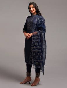 Exportation directe du fournisseur indien Maruti Fashion : Kurtis pour femmes en tissu Chinon de qualité supérieure, imprimé numérique, pour l'Inde et le Pakistan. - Product Image 2