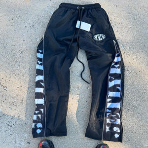 Pantalones de chándal para hombre con bolsillos con cremallera Diseño urbano funcional - Product Image 5