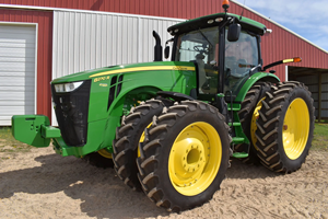 Tracteur agricole John Deere 8270R 4x4 2x4 90 CV neuf/occasion, boîte de vitesses, transmission par engrenages, prix usine, vente en gros - Product Image 3