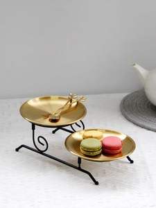 Supports à pizza ronds en bois de taille moyenne avec fer poli doré Parfait pour la maison Dessert Server Box Packed Kitchenware Use - Product Image 2