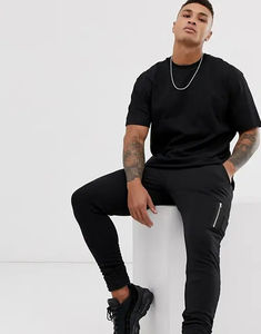 Camiseta de algodón de gran tamaño para hombre, camiseta personalizada de gran tamaño, camiseta cuadrada lisa en blanco, camisetas unisex de algodón de fabricante personalizado 00 Gsm - Product Image 4