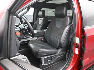 Vehículos Todoterreno 2024 Seminuevos con Volante a la Izquierda, Asientos de Cuero, 5 Plazas, Cámara Trasera, Pantalla Táctil, Faros de Xenón, EURO IV - Product Image 2