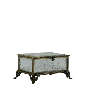 Boîte de rangement de bijoux rectangulaire en verre gaufré de conception de luxe avec pieds boîte à bijoux en verre Vintage pour cosmétiques - Product Image 1