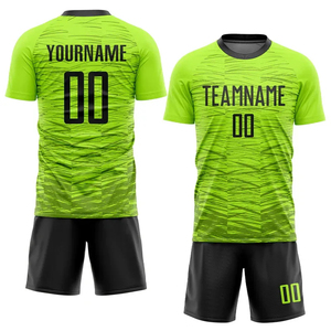 Ventes en gros de maillots de football personnalisés pour adultes, respirants, à séchage rapide, 100% polyester, imprimés par sublimation, avec nom d'équipe - Product Image 1