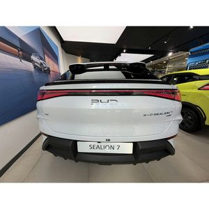 BYD Sealion 7 390kW AWD 83kWh Auto Design - Vehículo Eléctrico Inteligente de Nueva Energía, Alta Velocidad y Gran Autonomía - Product Image 3