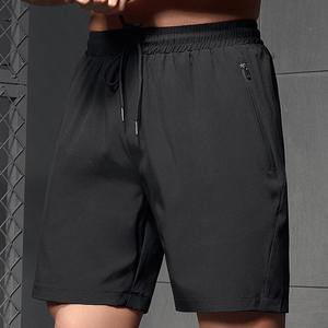 Pantalones cortos de golf elásticos transpirables de secado rápido para hombre, diseño de carga de patrón sólido para deportes al aire libre de verano - Product Image 2